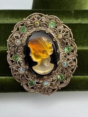 Vintage Western Germany Cameo Cabochon & Topaz Rhinestone Filigree Brooch